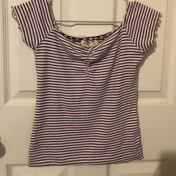 Off the shoulder shirt - Picture 1 of 1